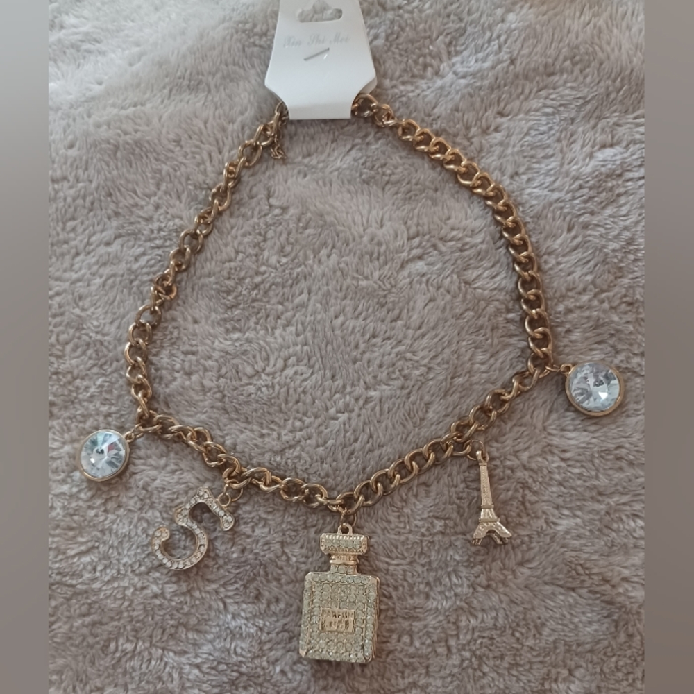 NWT Golden Crystal Perfume Eiffel Tower Pendant Choker Statement Necklace